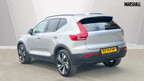 Used Volvo XC40 2025 for sale - 75595802: Photo 2