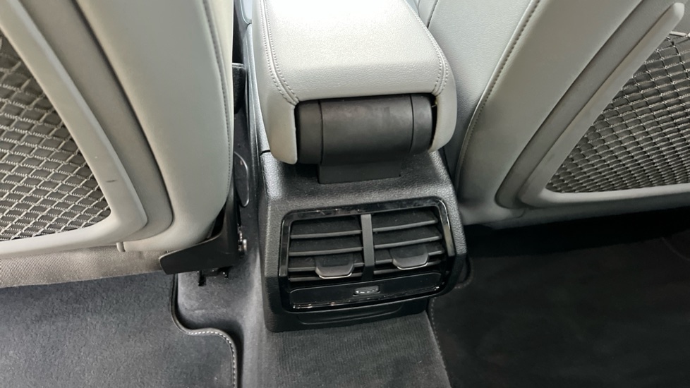 Used Audi Q3 2023 for sale - 76563855: Photo 33