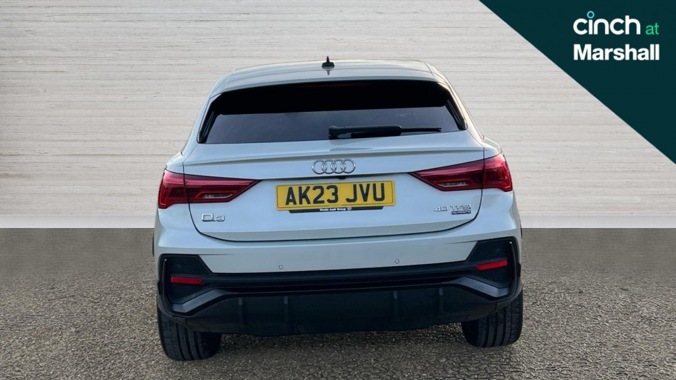 Used Audi Q3 2023 for sale - 76563855: Photo 4