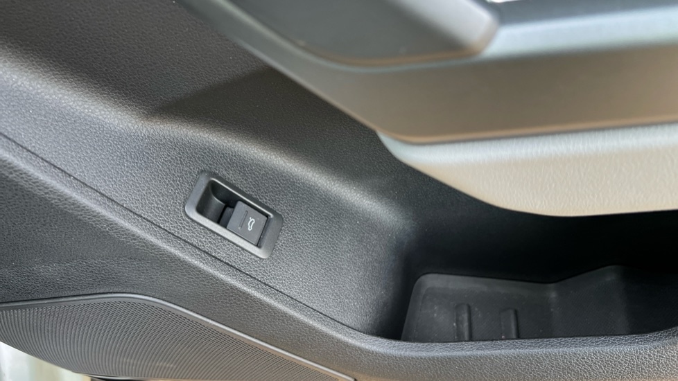 Used Audi Q3 2023 for sale - 76563855: Photo 40