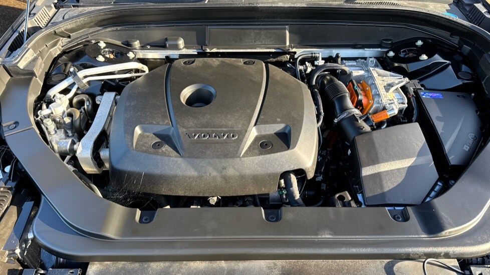 Used Volvo XC60 2023 for sale - 76552340: Photo 23