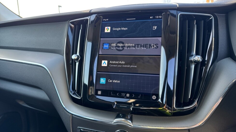 Used Volvo XC60 2023 for sale - 76552340: Photo 34