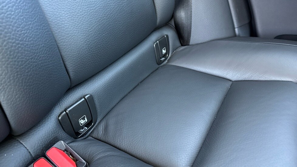 Used Volvo XC60 2023 for sale - 76552340: Photo 48