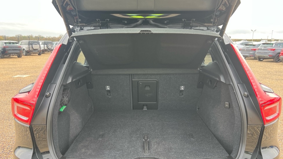 Used Volvo XC40 2021 for sale - 76826716: Photo 17