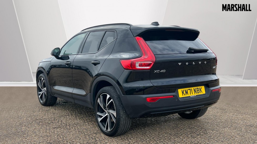 Used Volvo XC40 2021 for sale - 76826716: Photo 2