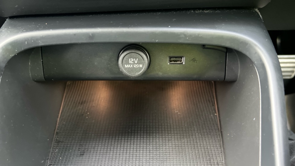 Used Volvo XC40 2021 for sale - 76826716: Photo 47