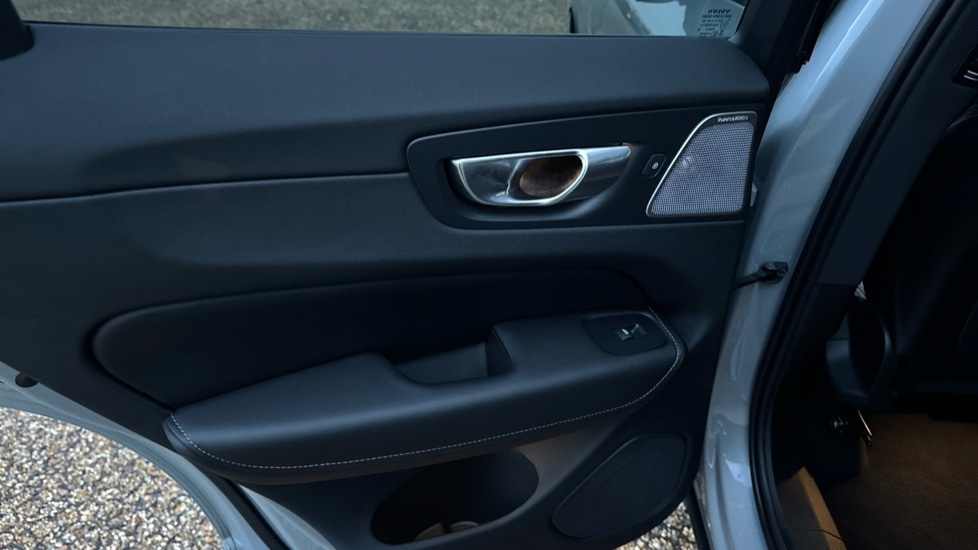 Used Volvo XC60 2025 for sale - 76780142: Photo 28