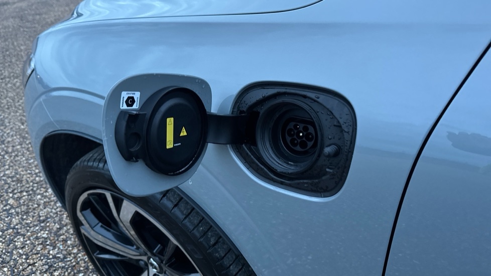 Used Volvo XC60 2025 for sale - 76780142: Photo 42