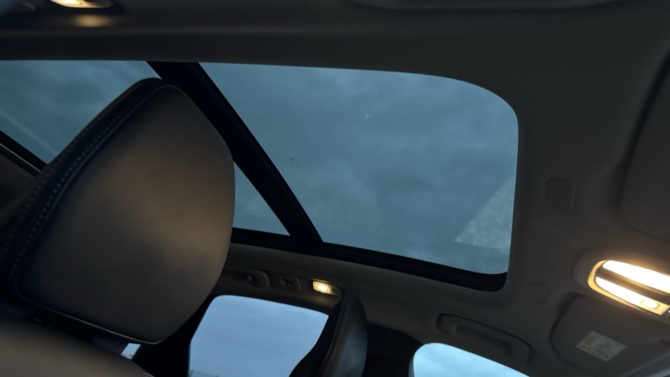 Used Volvo XC60 2025 for sale - 76780142: Photo 44