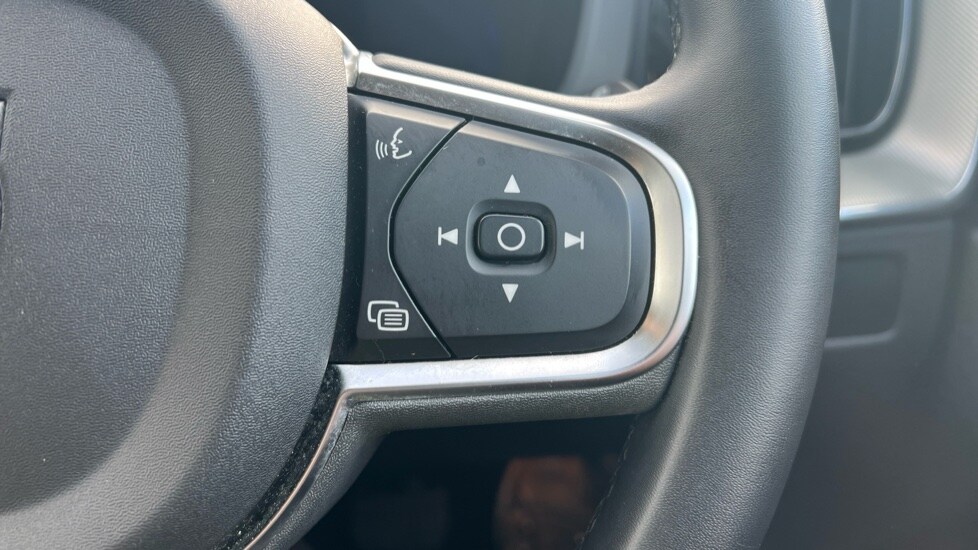 Used Volvo XC60 2024 for sale - 76276252: Photo 19