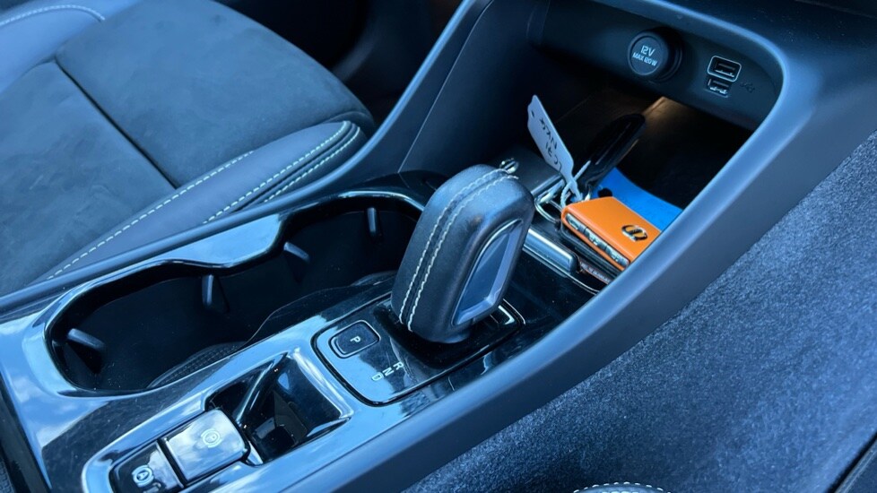 Used Volvo XC40 2021 for sale - 76796207: Photo 14