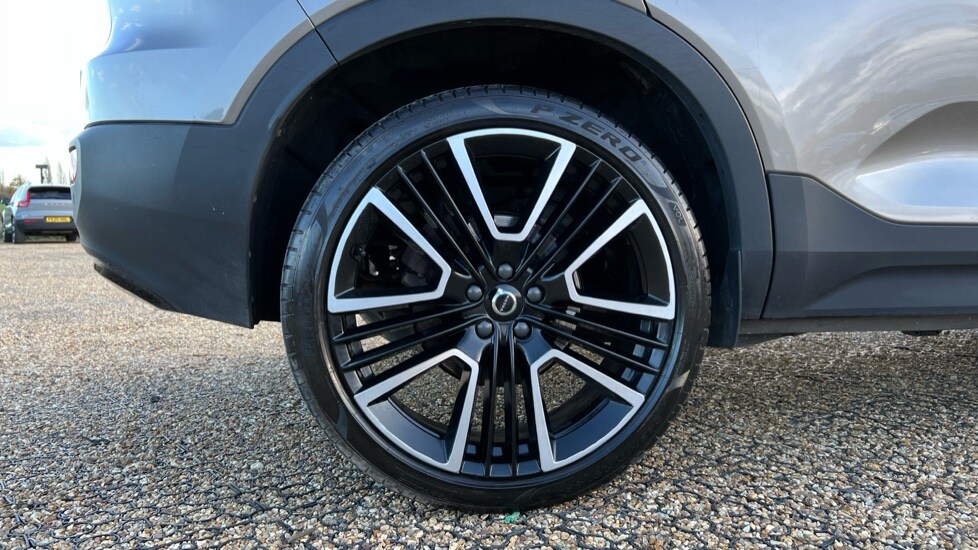 Used Volvo XC40 2021 for sale - 76796207: Photo 24