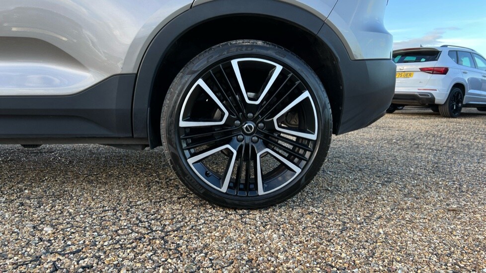 Used Volvo XC40 2021 for sale - 76796207: Photo 26