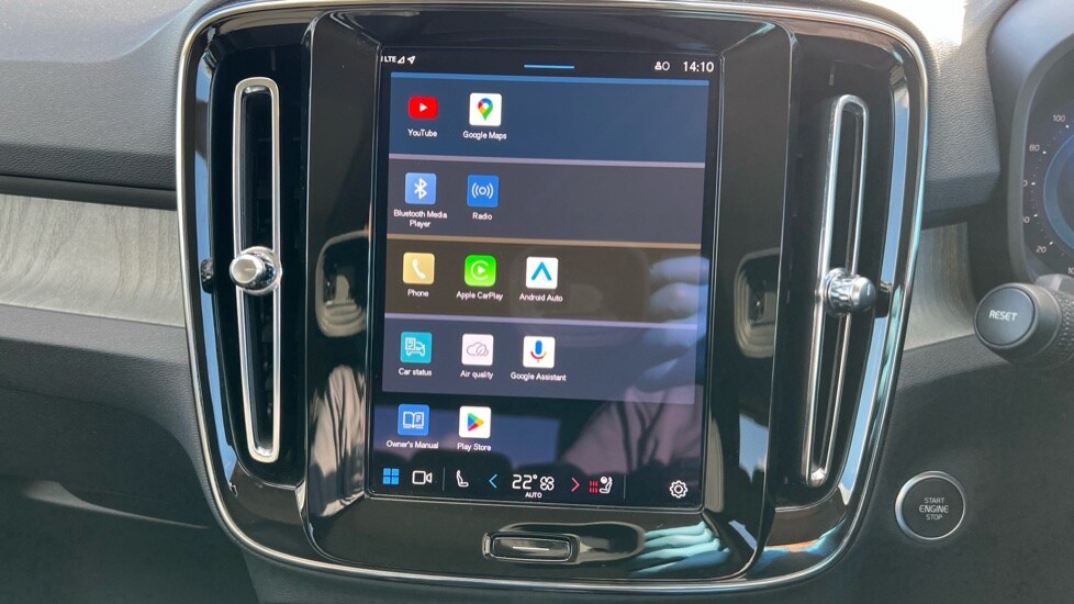 Used Volvo XC40 2024 for sale - 76647945: Photo 46