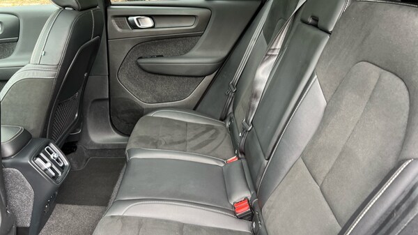 Used Volvo XC40 2022 for sale - 75439945: Photo 10