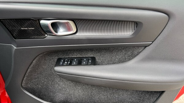 Used Volvo XC40 2022 for sale - 75439945: Photo 15