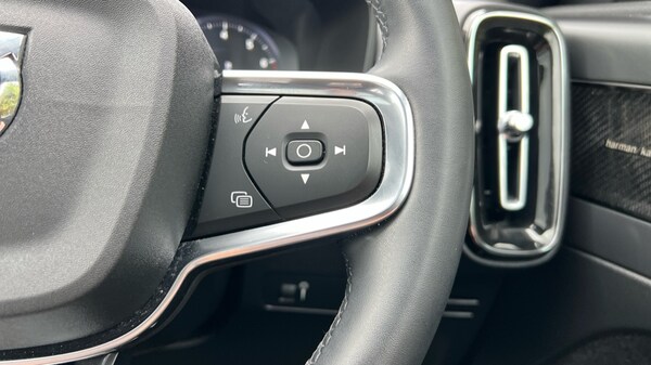 Used Volvo XC40 2022 for sale - 75439945: Photo 19