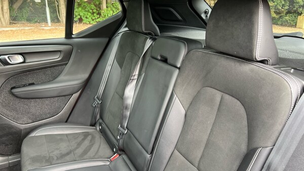 Used Volvo XC40 2022 for sale - 75439945: Photo 39