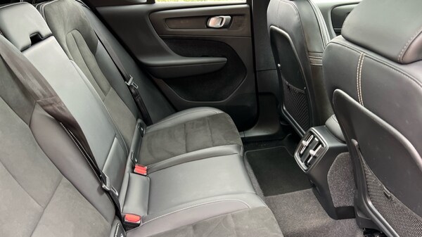 Used Volvo XC40 2022 for sale - 75439945: Photo 45