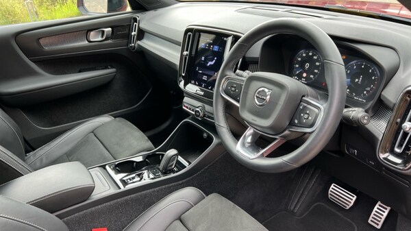 Used Volvo XC40 2022 for sale - 75439945: Photo 5