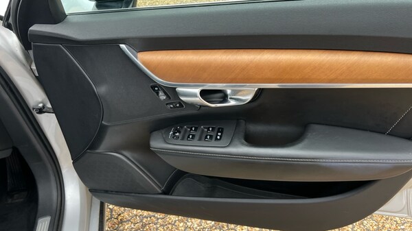 Used Volvo V90 2017 for sale - 76241652: Photo 15