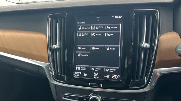 Used Volvo V90 2017 for sale - 76241652: Photo 40