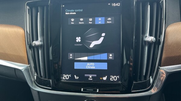 Used Volvo V90 2017 for sale - 76241652: Photo 49