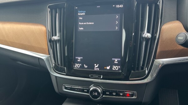 Used Volvo V90 2017 for sale - 76241652: Photo 53