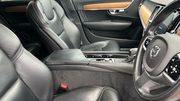 Used Volvo V90 2017 for sale - 76241652: Photo 9