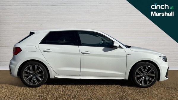 Used Audi A1 2023 for sale - 76008339: Photo 2