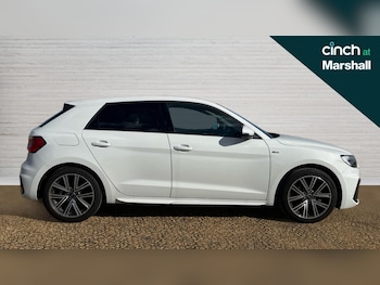 Used Audi A1 2023 for sale - 76008339: Photo 2
