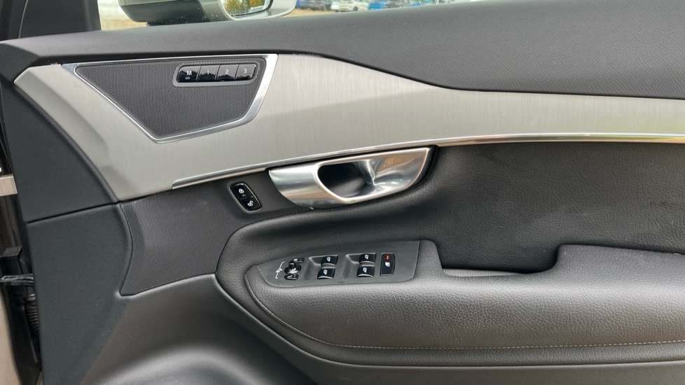 Used Volvo XC90 2021 for sale - 76487390: Photo 15