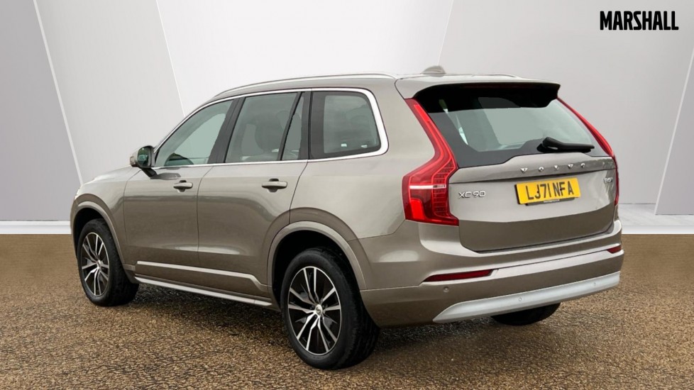 Used Volvo XC90 2021 for sale - 76487390: Photo 2