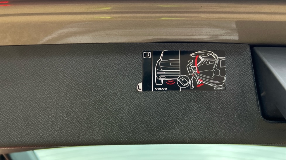 Used Volvo XC90 2021 for sale - 76487390: Photo 46