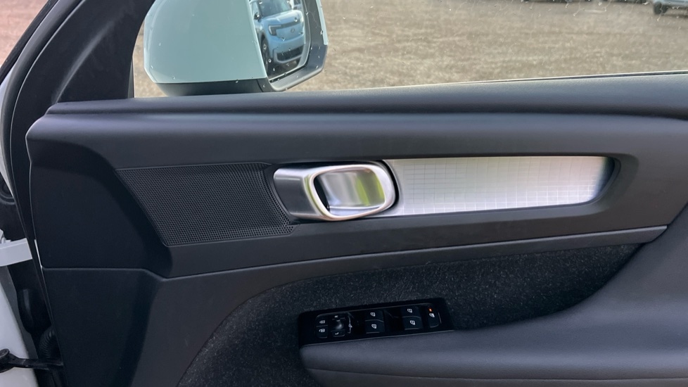 Used Volvo XC40 2021 for sale - 76586864: Photo 15