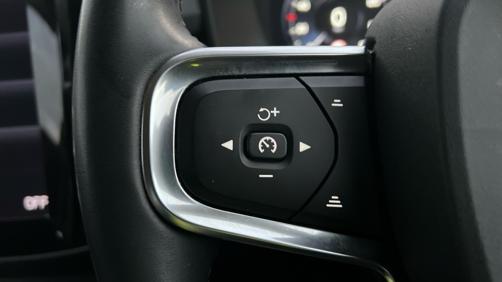 Used Volvo XC40 2021 for sale - 76586864: Photo 18