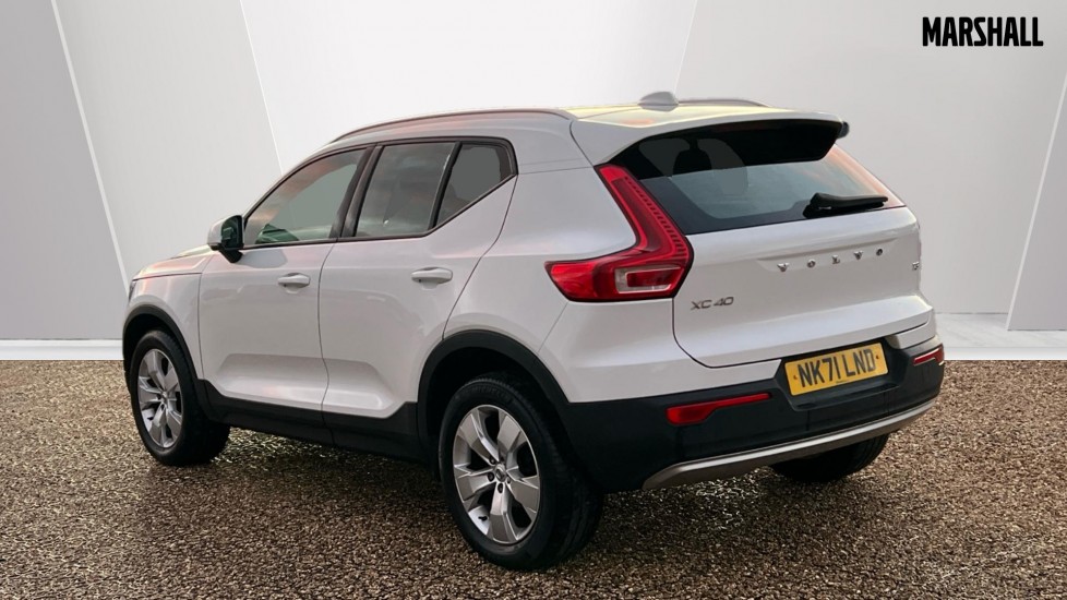 Used Volvo XC40 2021 for sale - 76586864: Photo 2