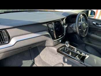 Used Volvo V60 2025 for sale - 74942008: Photo