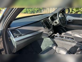 Used Volvo XC90 2022 for sale - 75698728: Photo