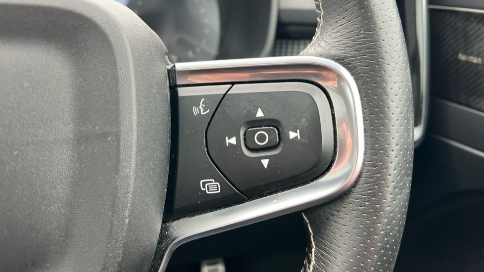 Used Volvo XC40 2020 for sale - 76647850: Photo 22