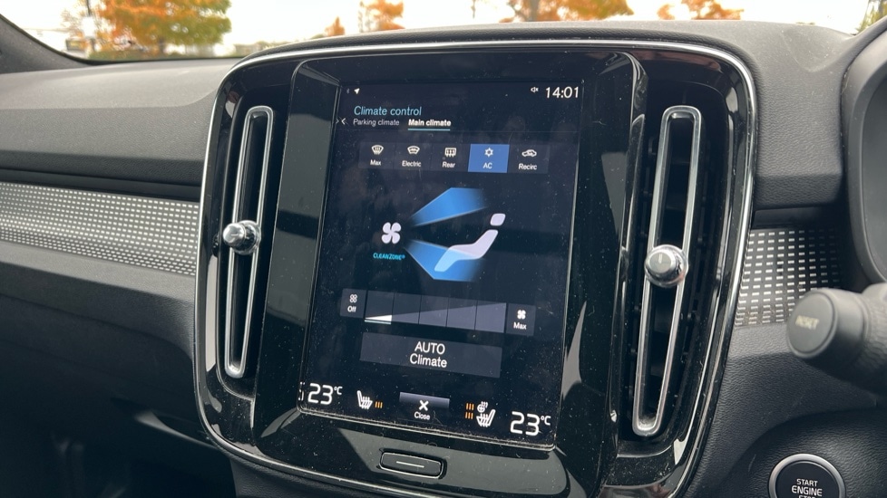 Used Volvo XC40 2020 for sale - 76647850: Photo 48