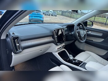 Used Volvo XC40 2025 for sale - 76168856: Photo