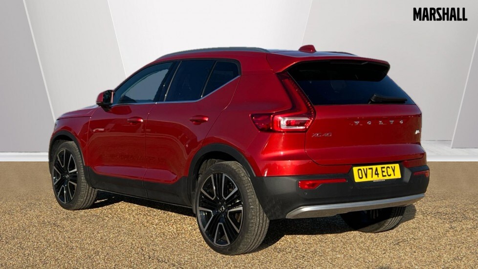 Used Volvo XC40 2024 for sale - 75943416: Photo 2