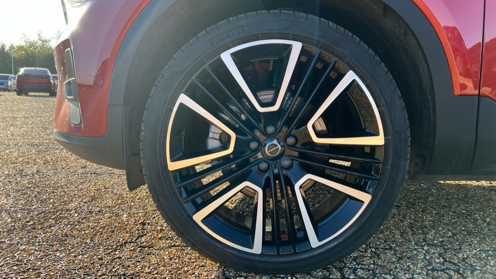 Used Volvo XC40 2024 for sale - 75943416: Photo 25