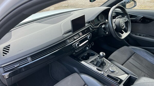 Used Audi A4 2018 for sale - 76221754: Photo 10