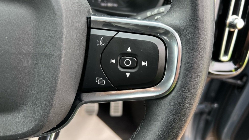 Used Volvo XC40 2021 for sale - 76999523: Photo 19