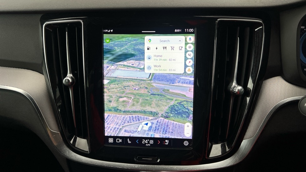 Used Volvo V60 2022 for sale - 76914943: Photo 10