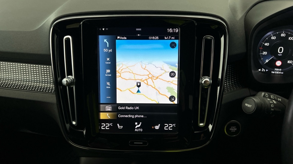 Used Volvo XC40 2021 for sale - 76384352: Photo 10