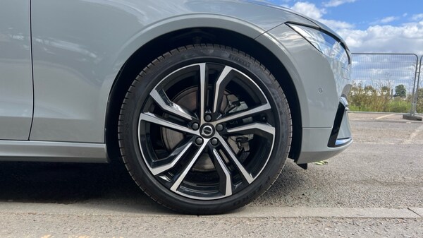 Used Volvo V90 2025 for sale - 75439757: Photo 16