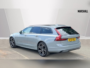 Used Volvo V90 2025 for sale - 75439757: Photo